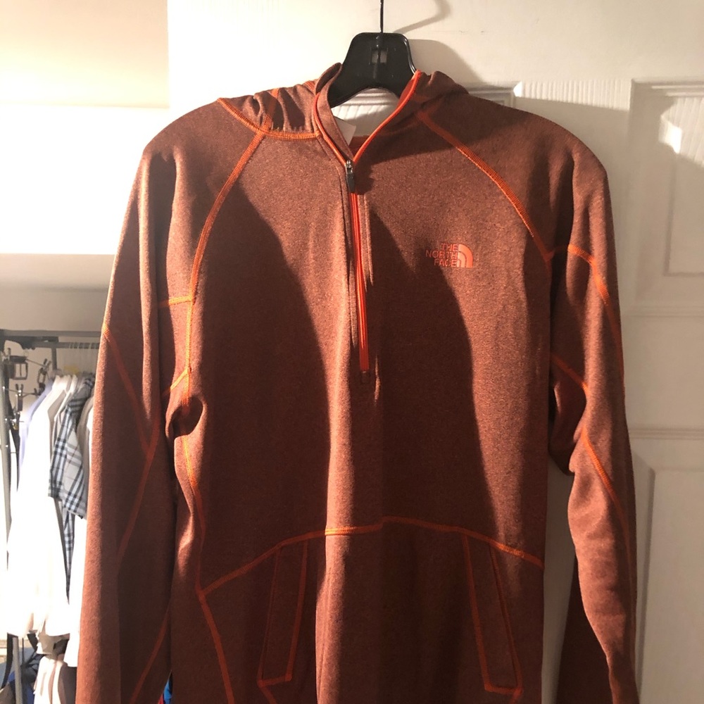 North face sweater (medium)